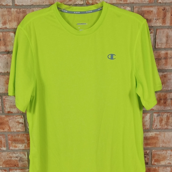 Champion Other - Champion vapor t-shirt Sz L
